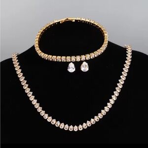 Gorgeous Gold Cubic Zirconia Round Wedding Bridal Necklace Bracelet Earrings Set